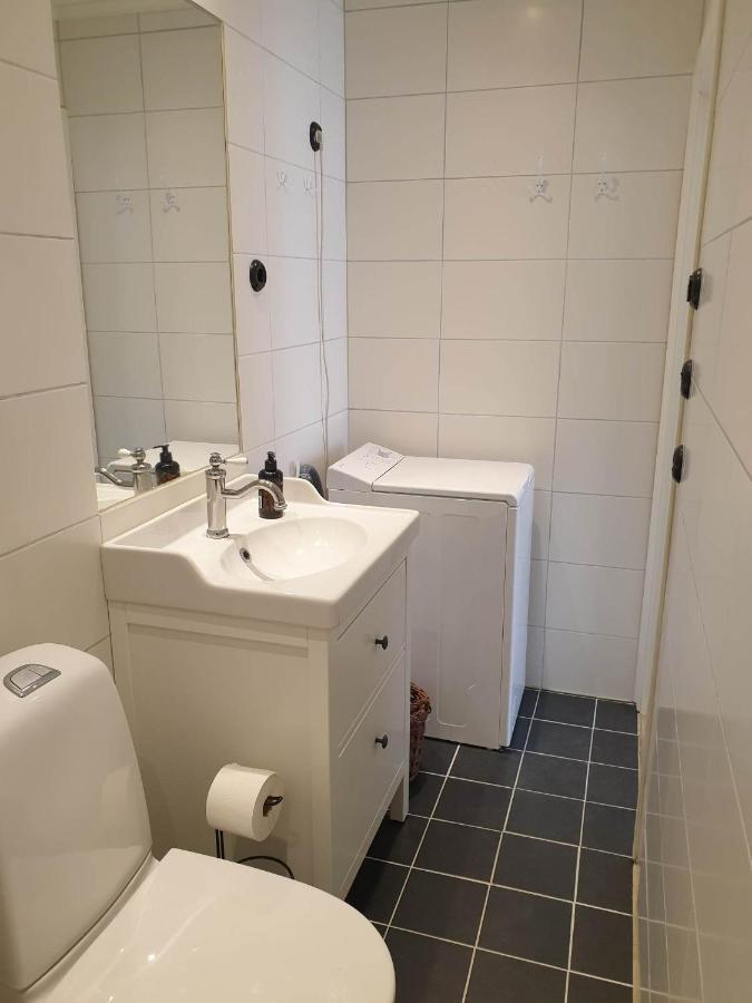 Vaelrenoverad Fin Laegenhet I Charmigt Omrade Söderhamn Buitenkant foto